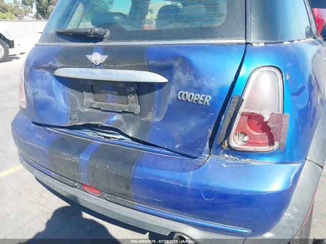 2006 MINI COOPER WMWRC33576TK94086 Photo 5