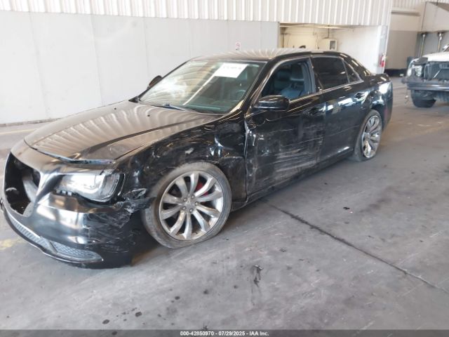 2019 CHRYSLER 300 2C3CCAAG0KH517324 Photo 1