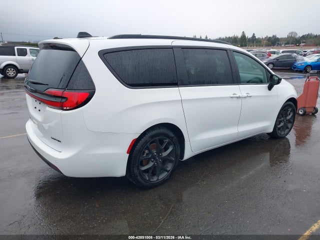 2C4RC1GG8SR513030 Chrysler Pacifica Limited