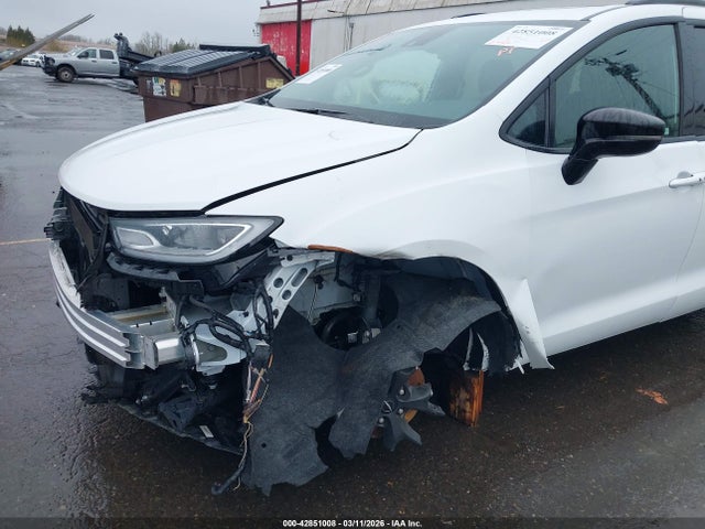 2C4RC1GG8SR513030 Chrysler Pacifica Limited