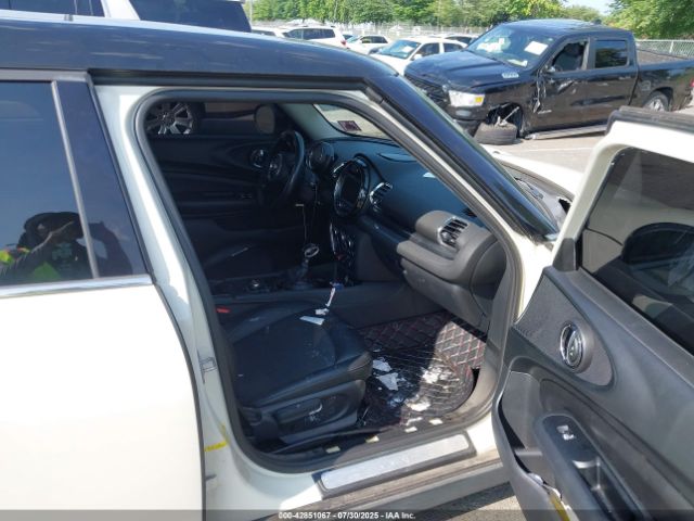 2016 MINI CLUBMAN WMWLN5C56G2B28017 Photo 4