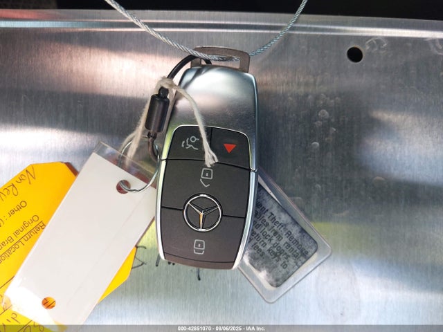 W1K5J4HB9SN525800 Mercedes-Benz m260