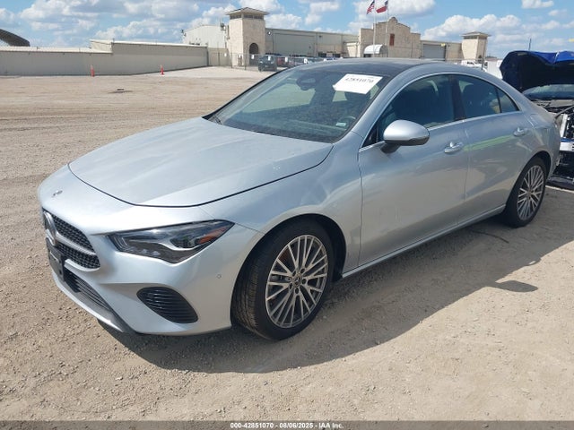 W1K5J4HB9SN525800 Mercedes-Benz m260