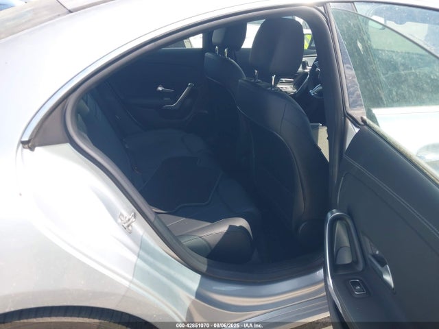 W1K5J4HB9SN525800 Mercedes-Benz m260
