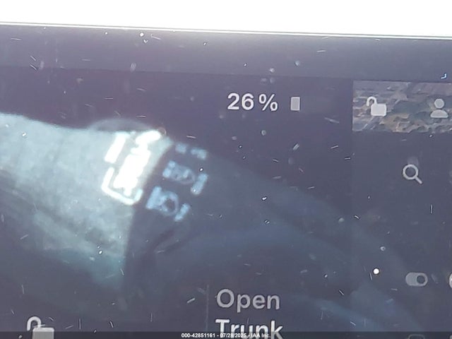 Tesla Model Y Long Range Dual Motor All-wheel Drive 2024 7SAYGDEE2RF131944 Image 17
