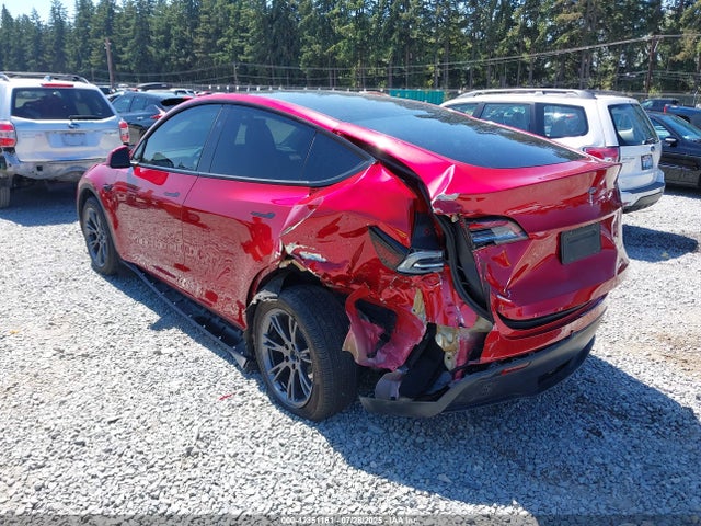 2024 TESLA MODEL Y 7SAYGDEE2RF131944 Photo 2