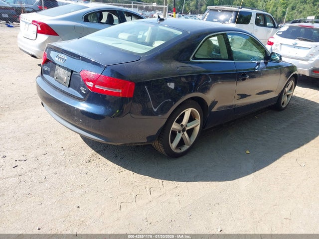 2010 AUDI A5 WAULFAFR8AA013451 Photo 3
