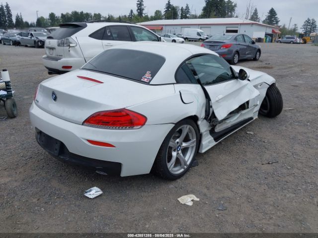 2013 BMW Z4 WBALL5C54DE717211 Photo 3