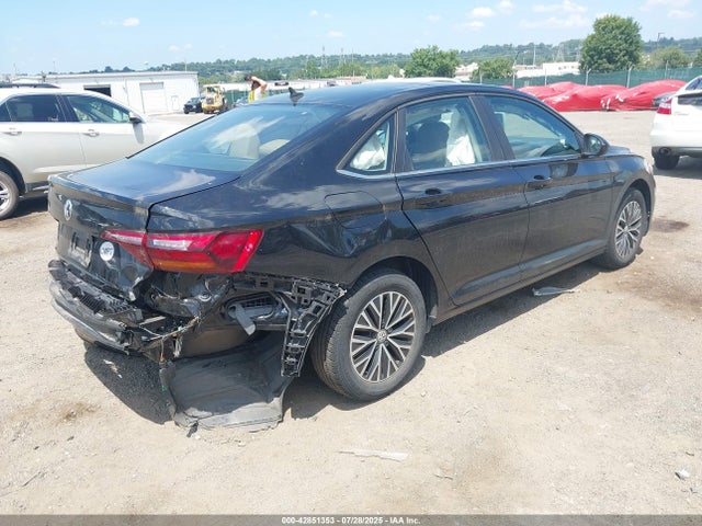 3VWC57BU9KM121503 Volkswagen 1.4 tsi