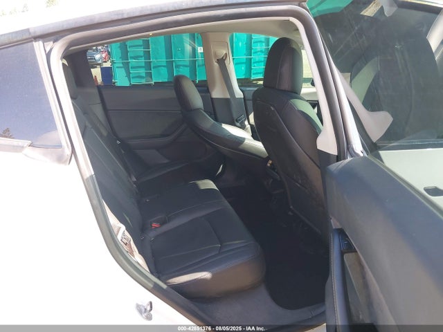 5YJYGDEE7LF008824 Tesla 2020