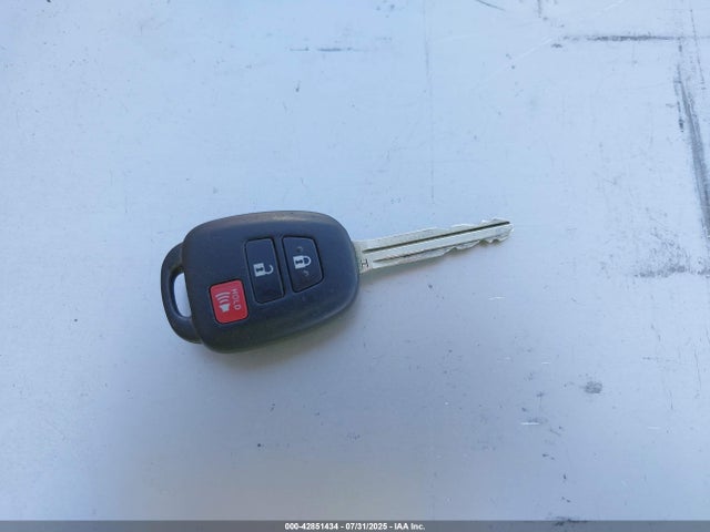 Toyota 2ar-fe 2018 2T3BFREV6JW731030 Image 11