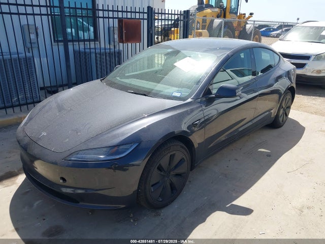Tesla MODEL 3 2024 5YJ3E1EA0RF849341 Image 2