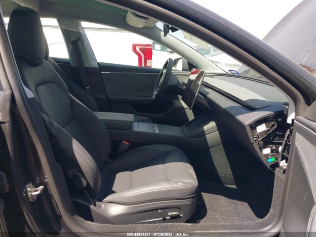 Tesla MODEL 3 2024 5YJ3E1EA0RF849341 Image 5