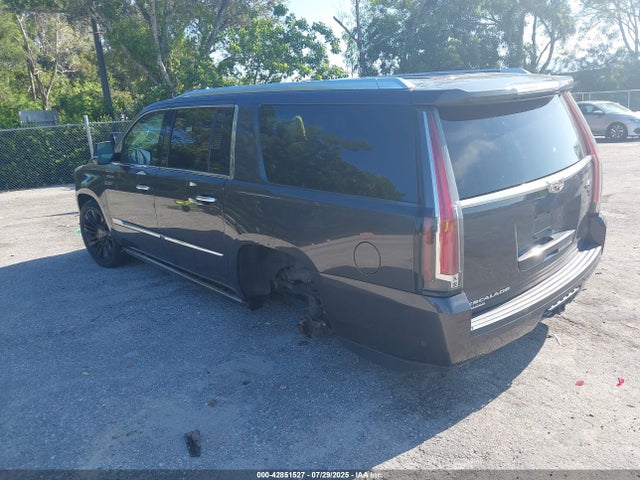 2018 CADILLAC ESCALADE ESV 1GYS4JKJXJR178773 Photo 2