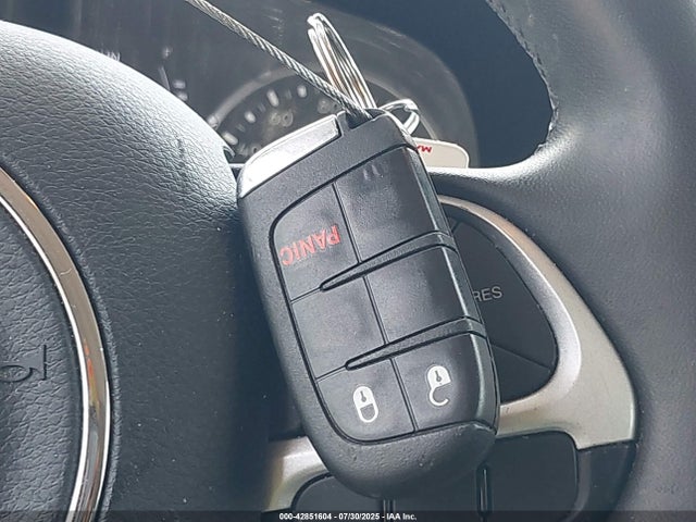 Jeep Renegade 2020 ZACNJABB7LPL65696 Image 11