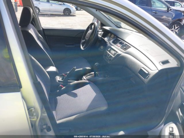 2003 MITSUBISHI LANCER JA3AJ86E23U121370 Photo 4