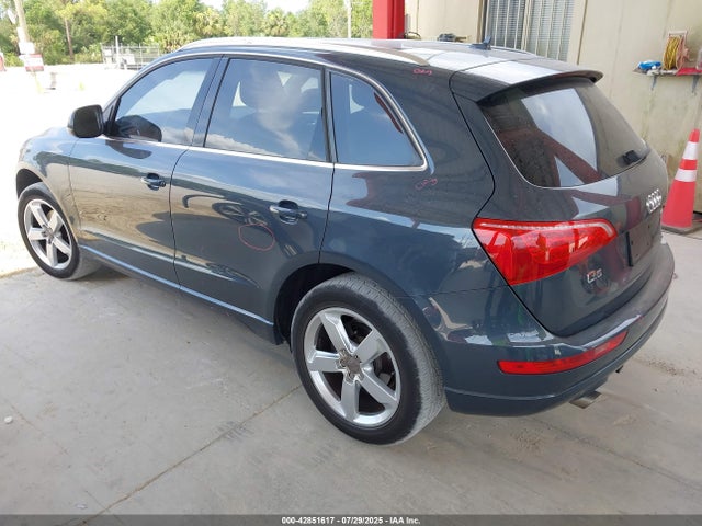 2010 AUDI Q5 WA1LKAFP4AA017942 Photo 2