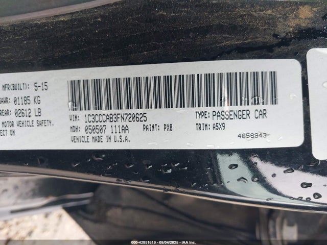 1C3CCCAB3FN720625 Chrysler 200