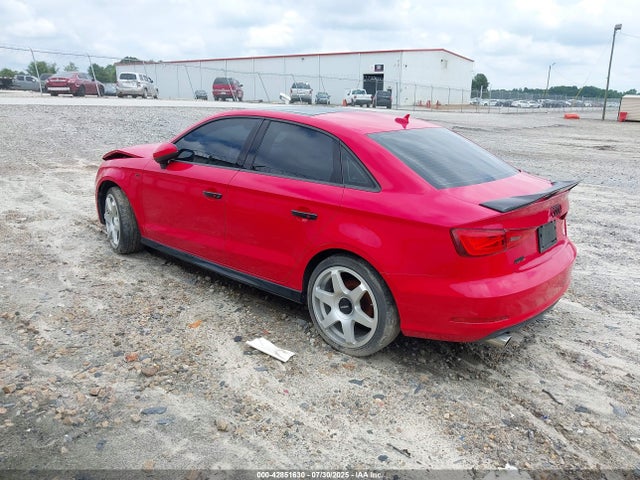 2015 AUDI A3 WAUEFGFF5F1042804 Photo 2