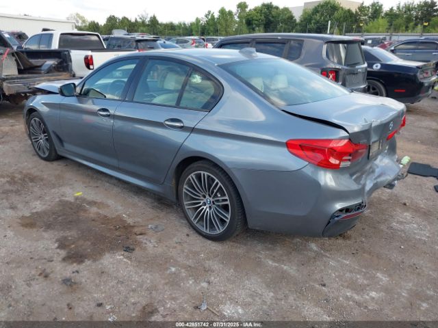 2018 BMW 540I WBAJE5C52JWA96285 Photo 2