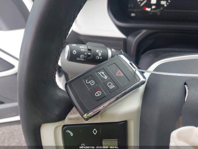 Land Rover aj120 2023 SALEP7EU6P2242370 Image 11