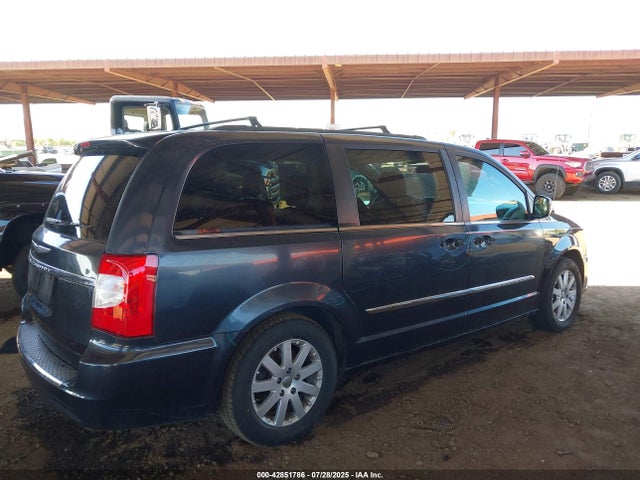 2C4RC1BG9ER203870 Chrysler Town and Country