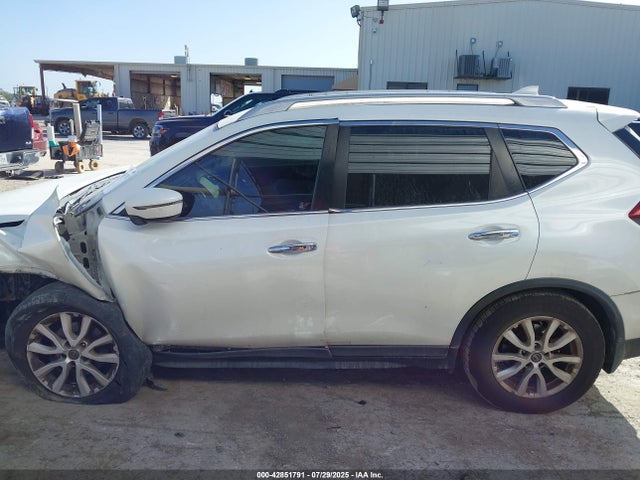 5N1AT2MT7JC849646 Nissan 2018