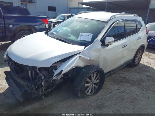 5N1AT2MT7JC849646 Nissan 2018