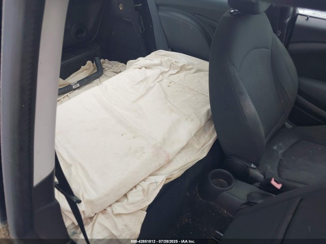 2010 MINI COOPER WMWMF3C5XATZ26038 Photo 7