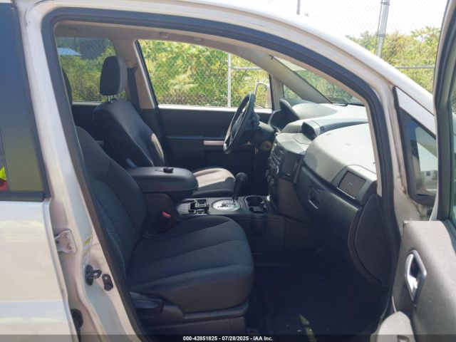 2010 MITSUBISHI ENDEAVOR 4A4JN2AS2AE004548 Photo 4