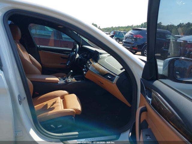 BMW 540I 2019 WBAJE7C58KWW25314 Image 5