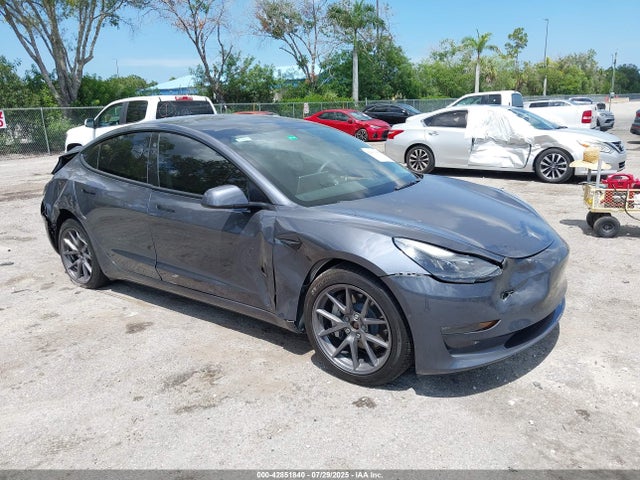 2022 TESLA MODEL 3 5YJ3E1EB9NF253518 Photo 0