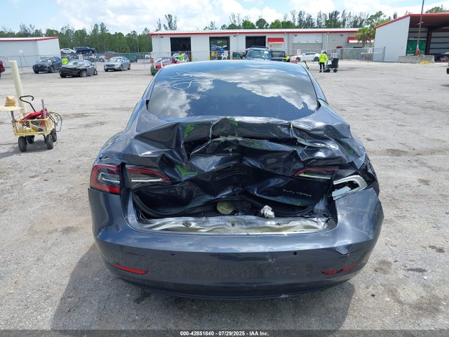 Tesla 2022 2022 5YJ3E1EB9NF253518 Image 16