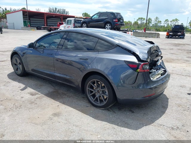 2022 TESLA MODEL 3 5YJ3E1EB9NF253518 Photo 2