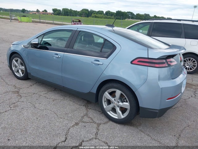 Chevrolet luu - ffv, e-flex, fam 0 2015 1G1RB6E44FU139154 Image 3