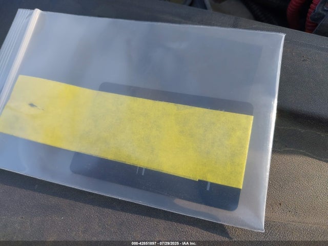 2023 TESLA MODEL 3 5YJ3E1EAXPF544572 Photo 10