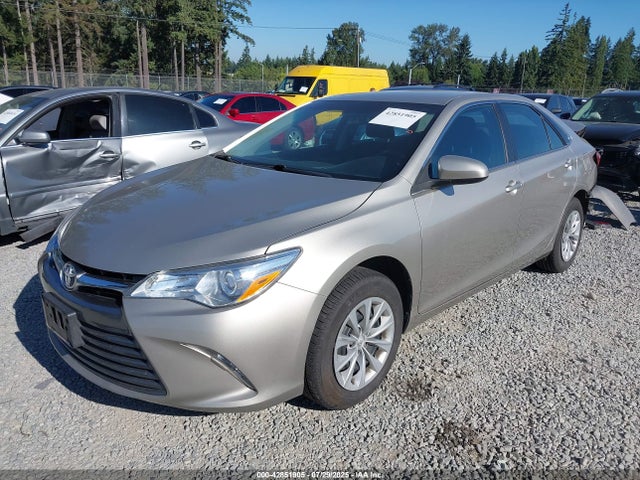 Toyota 2ar-fe 2017 4T1BF1FK2HU689786 Image 2