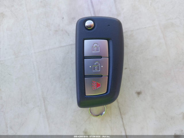 JN1BJ1CR3KW341336 Nissan 2019