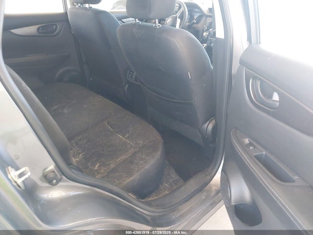 JN1BJ1CR3KW341336 Nissan 2019