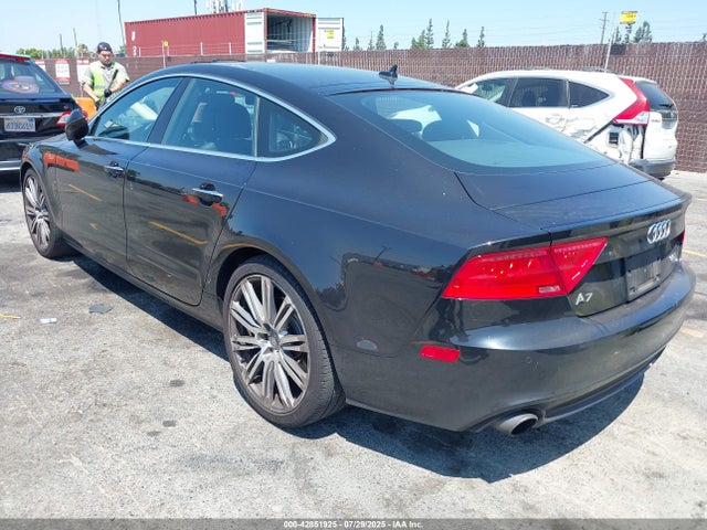 WAUWGAFC3FN016831 Audi A7
