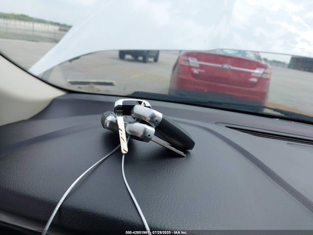 Ford 2018 2018 3FA6P0G71JR207612 Image 11