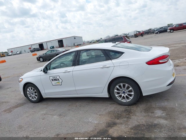 Ford 2018 2018 3FA6P0G71JR207612 Image 14