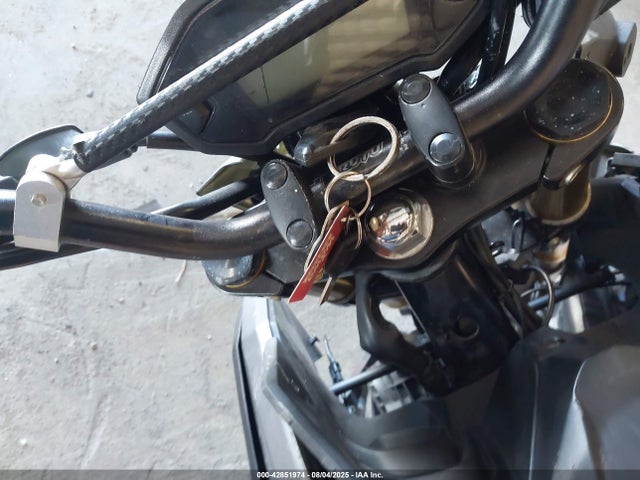 MLHJC6117H5203162 Honda Jc61e-2300001