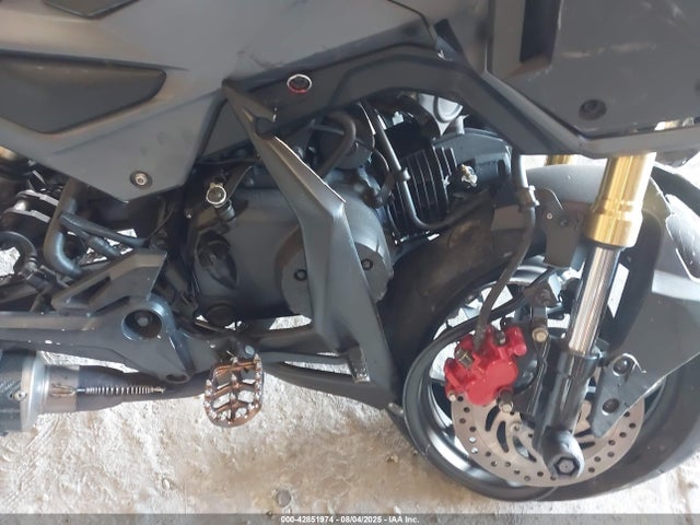 MLHJC6117H5203162 Honda Jc61e-2300001