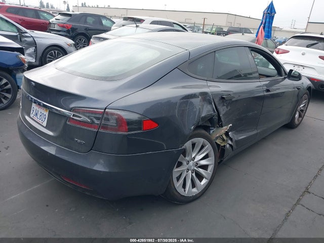 2018 TESLA MODEL S 5YJSA1E23JF293448 Photo 3