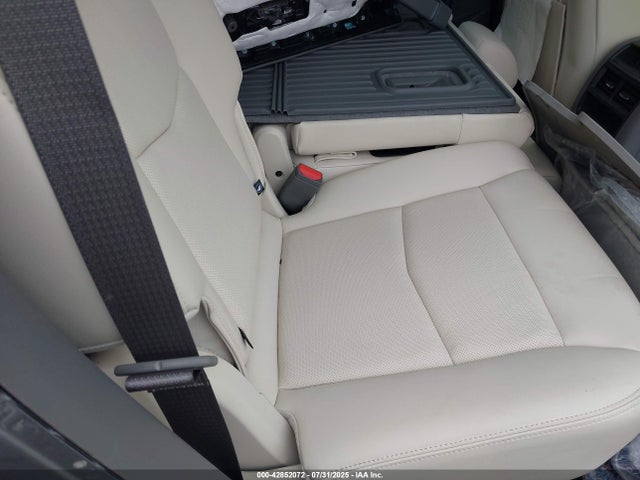 2025 CADILLAC XT5 1GYKNDR45SZ100627 Photo 7