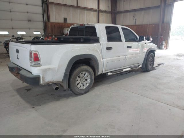 2006 MITSUBISHI RAIDER 1Z7HC38K56S537871 Photo 3