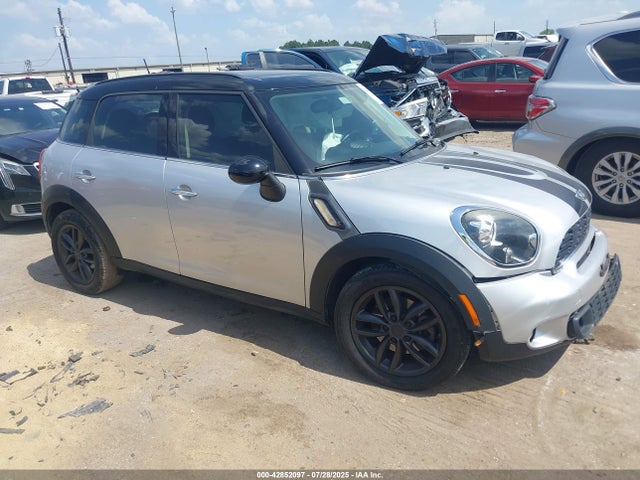 2013 MINI COUNTRYMAN WMWZC3C51DWM28439 Photo 0