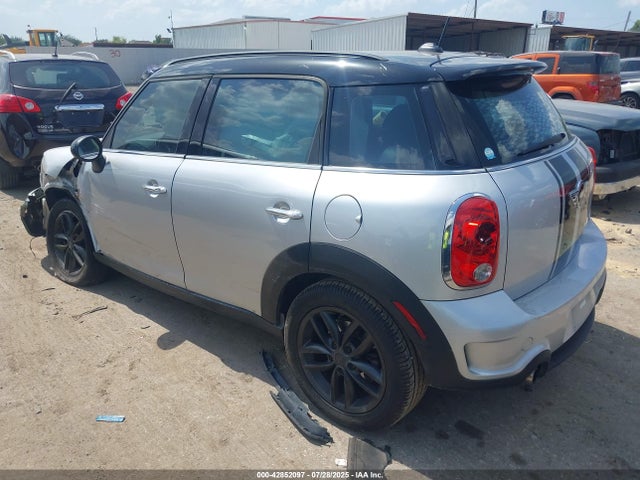 2013 MINI COUNTRYMAN WMWZC3C51DWM28439 Photo 2