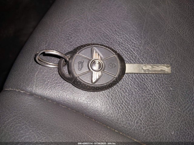 2005 MINI COOPER S WMWRH33405TF81778 Photo 10